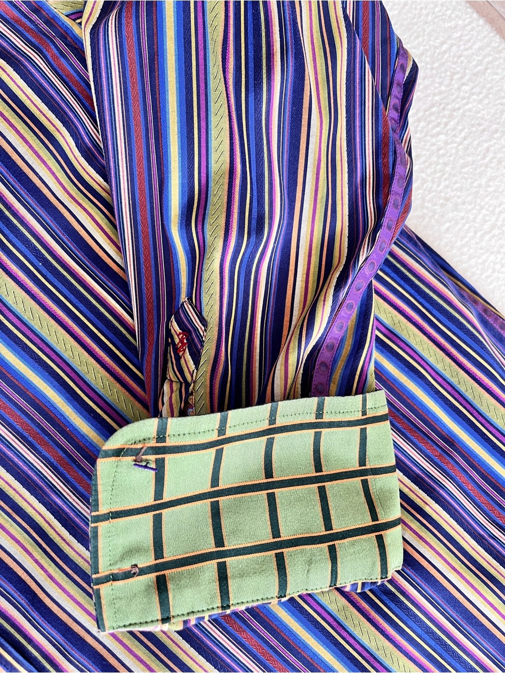 Robert Graham Flip Cuff Multi-Stripe Long-Sleeve Button-Down Shirt - Picture 2 of 7